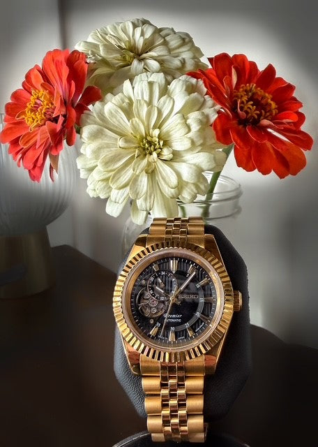 39mm Gold Open Heart