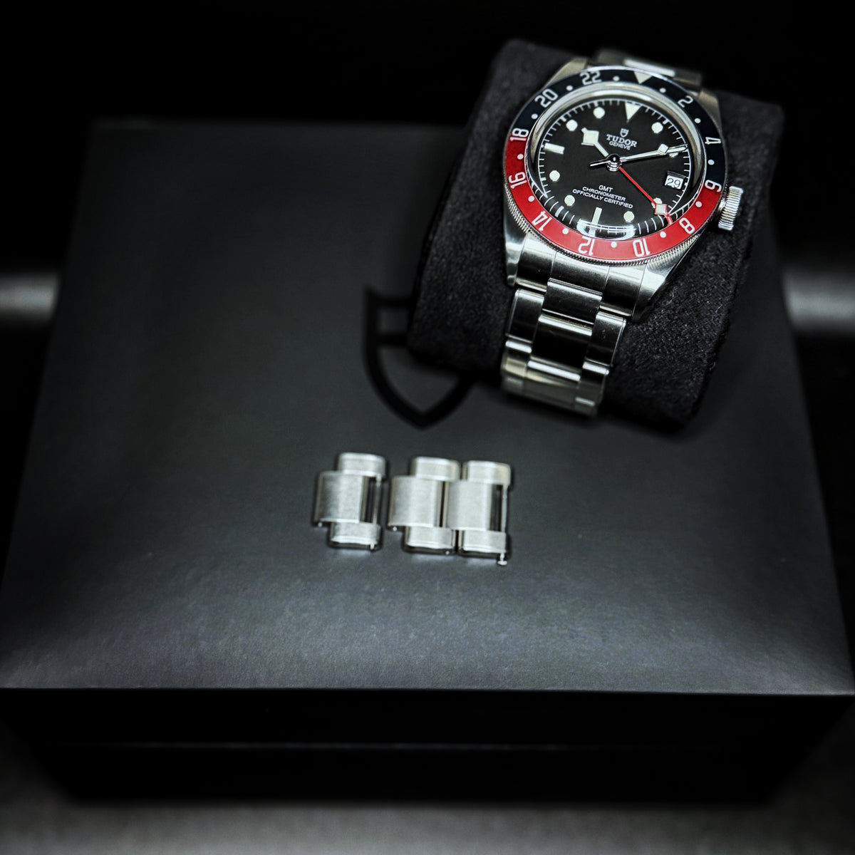 2022 Tudor Black Bay GMT “Pepsi” Automatic 41mm – Box & Papers